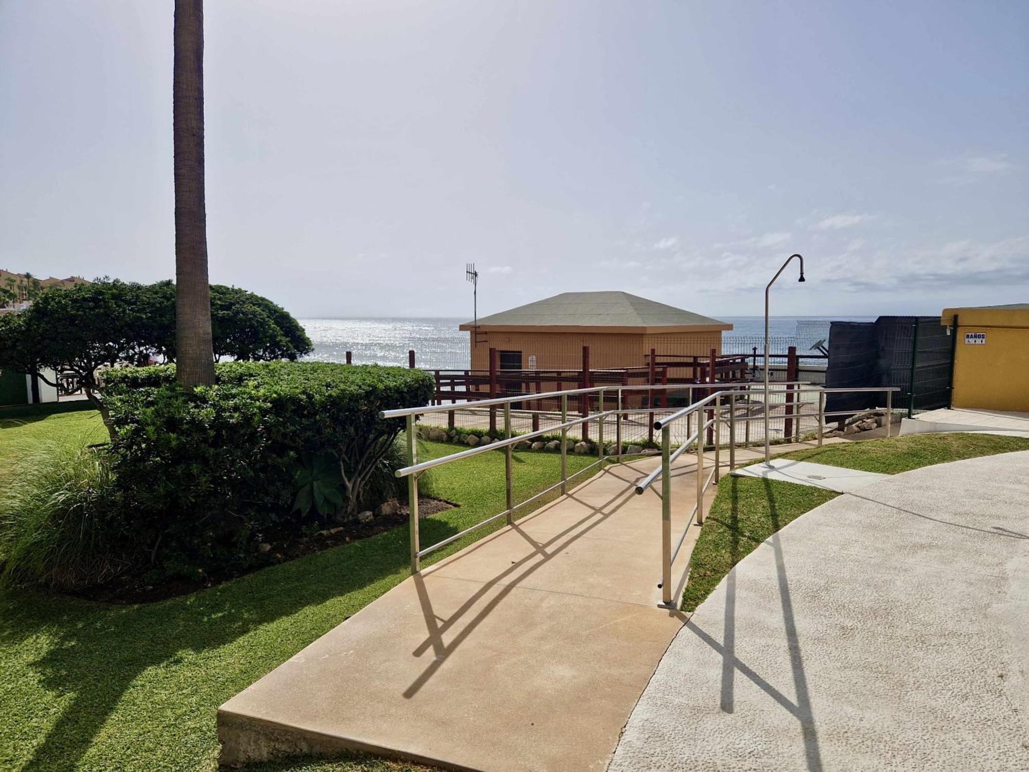 Sr Almirante 1ª Linea De Playa Apartman Sitio de Calahonda Kültér fotó